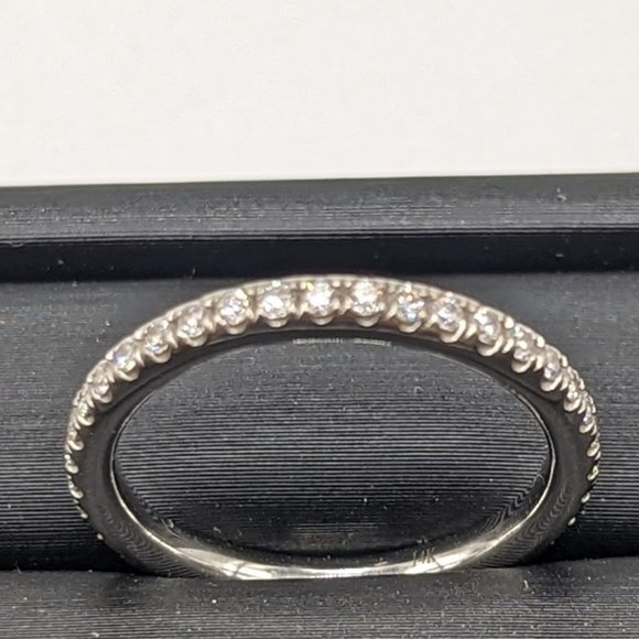 14kt White Gold Eternity Band 1.0 Ctw Finger Size 7.25 - Picture 3 of 4
